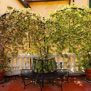  Affittacamere La Foresteria Di Palazzo Picedi Benettini