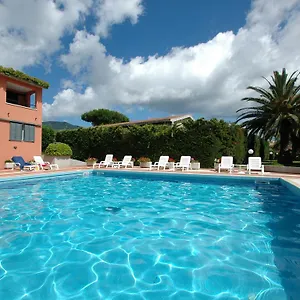 https://residence-maricampo.it-tuscanyhotel.com